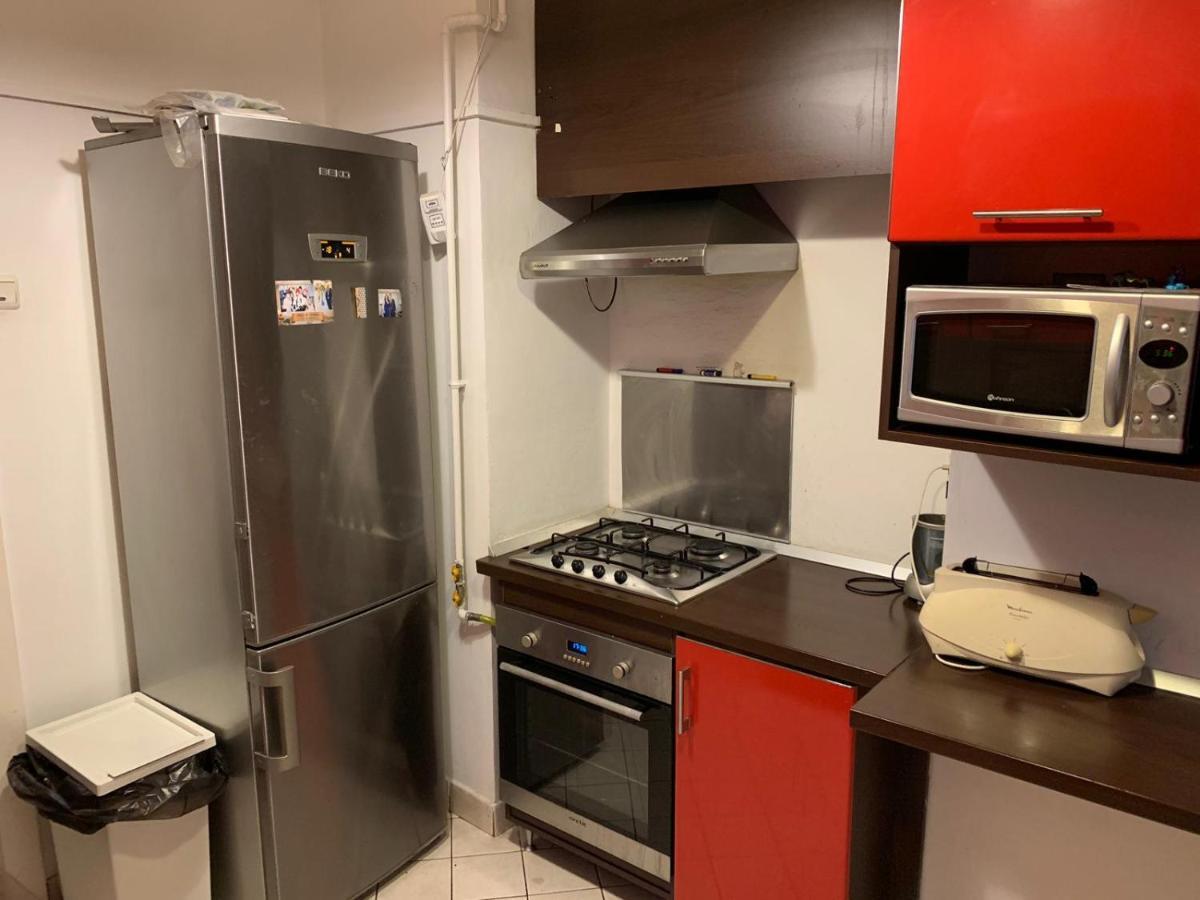 La Casa De Danel Apartment Bukares Bagian luar foto